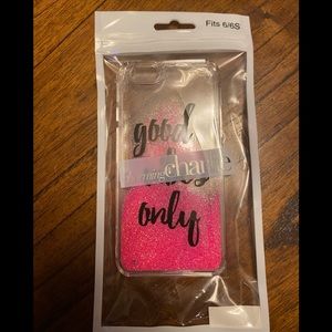 NWT Floating glitter phone cover
